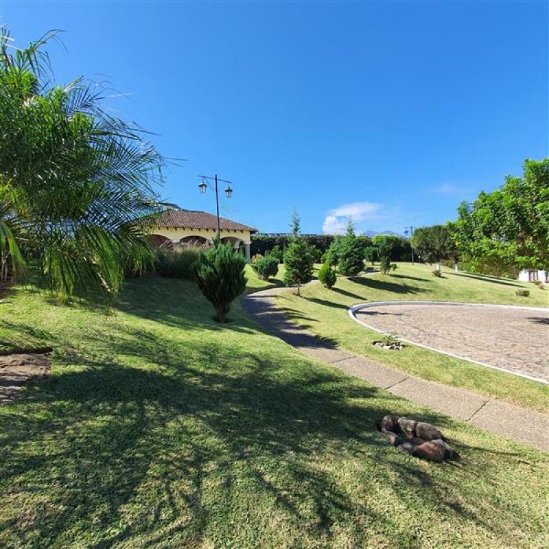 Serene Living Near El Calvario Church