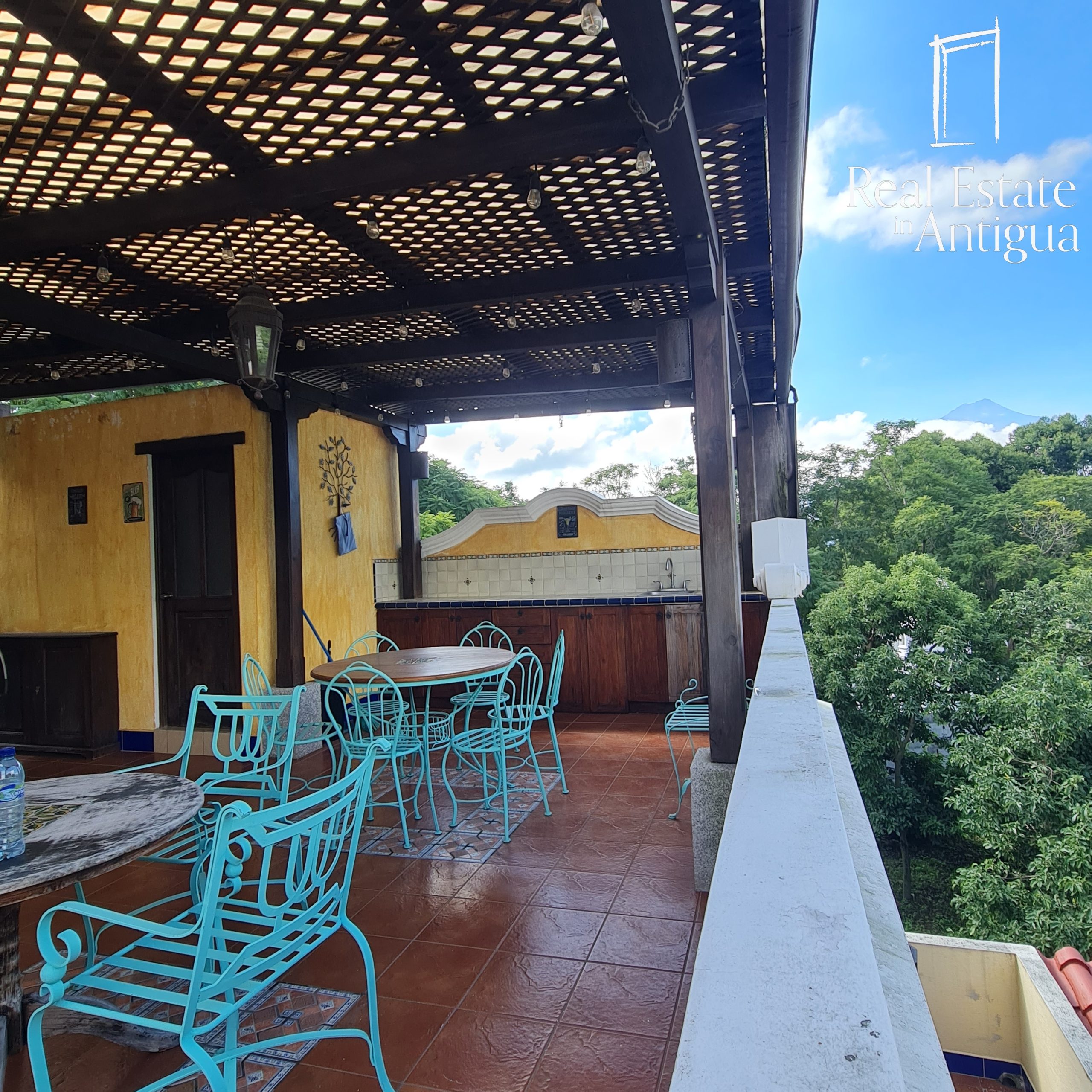 Descubre tu Nuevo Hogar: Casa Amueblada en Alquiler en La Antigua