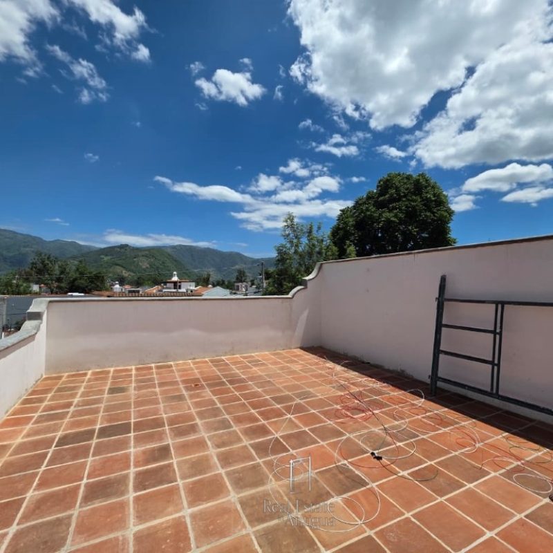 Live the Dream of Customizing Your Home in an Exclusive Setting!