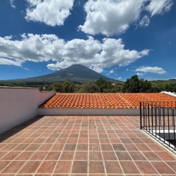 Live the Dream of Customizing Your Home in an Exclusive Setting!