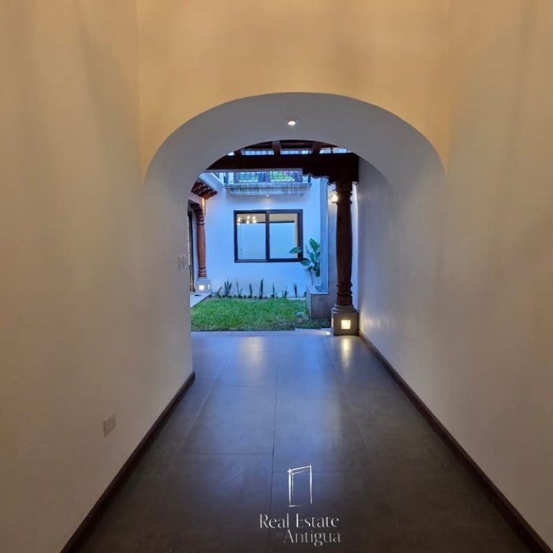 Esta bella casa está a 5 cuadras de la Catedral