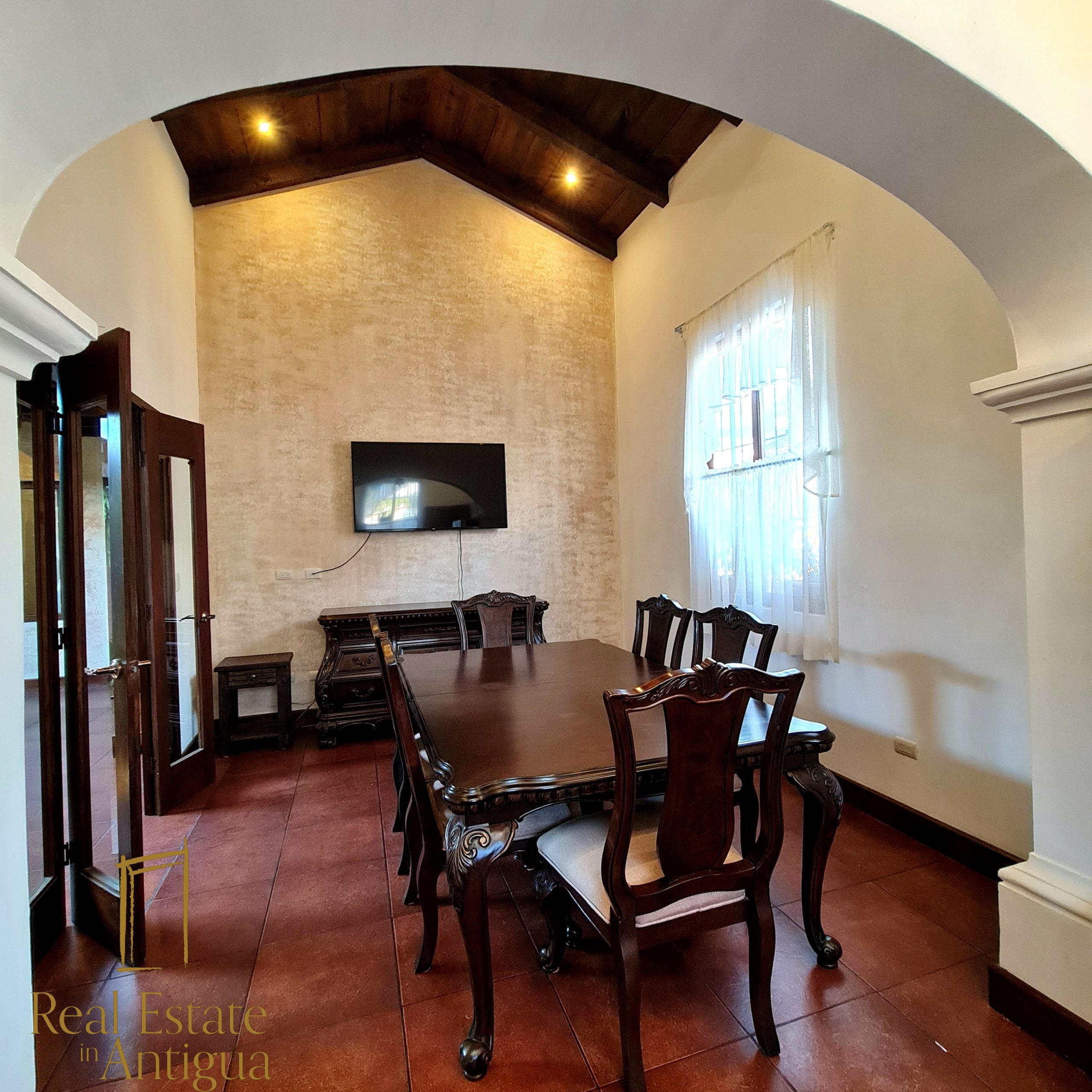 Luxury Single-Level Home, Antigua Guatemala