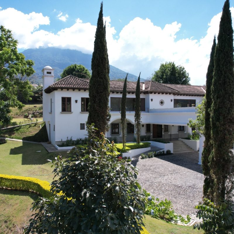Dream Residence in a Private Gated Community – Near Antigua Guatemala