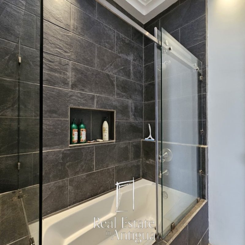 Hermosa casa en venta a 18 minutos del centro de Antigua Guatemala