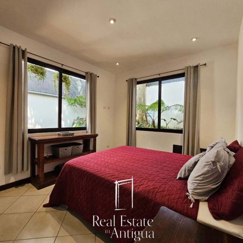 Hermosa casa en venta a 18 minutos del centro de Antigua Guatemala