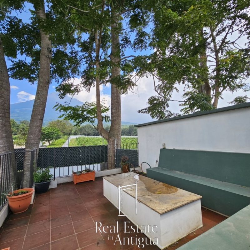 Hermosa casa en venta a 18 minutos del centro de Antigua Guatemala