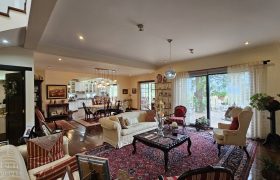 Amplitud y comodidad en una casa de 547m2