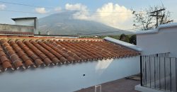 House Ideal for a Full and Tranquil Life