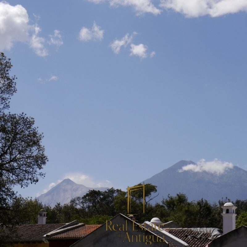 Vivienda Colonial a Solo 2 Kilómetros de Antigua