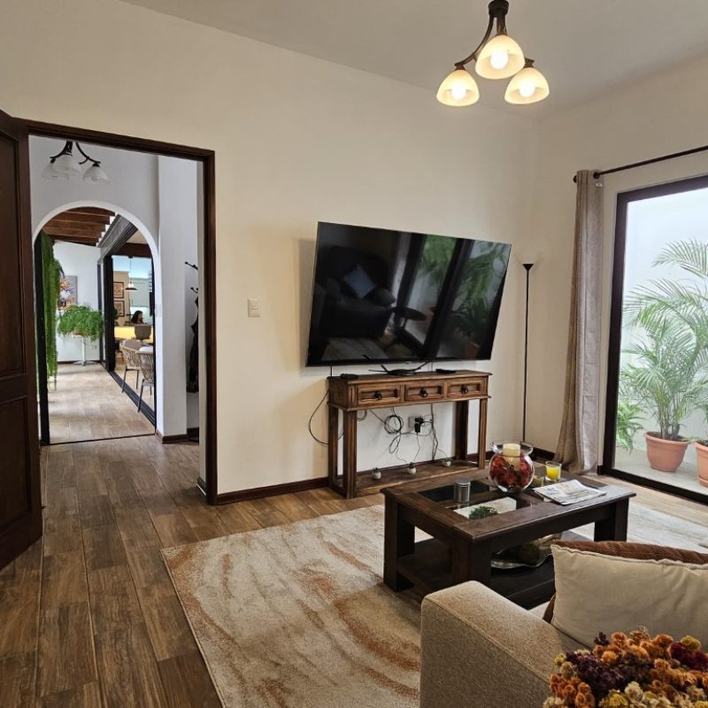 Hacienda del Comendador, Casa Amueblada en Venta