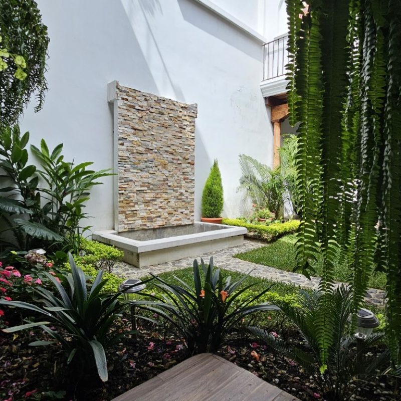 Hacienda del Comendador, Casa Amueblada en Venta