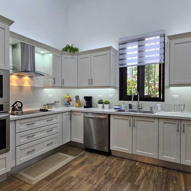 Hacienda del Comendador, Casa Amueblada en Venta