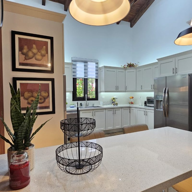 Hacienda del Comendador, Casa Amueblada en Venta