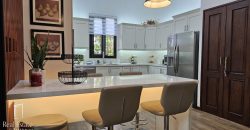 Hacienda del Comendador, Casa Amueblada en Venta