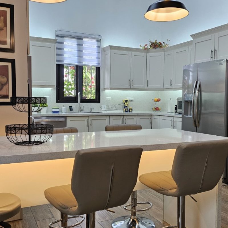 Hacienda del Comendador, Casa Amueblada en Venta