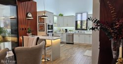 Hacienda del Comendador, Casa Amueblada en Venta