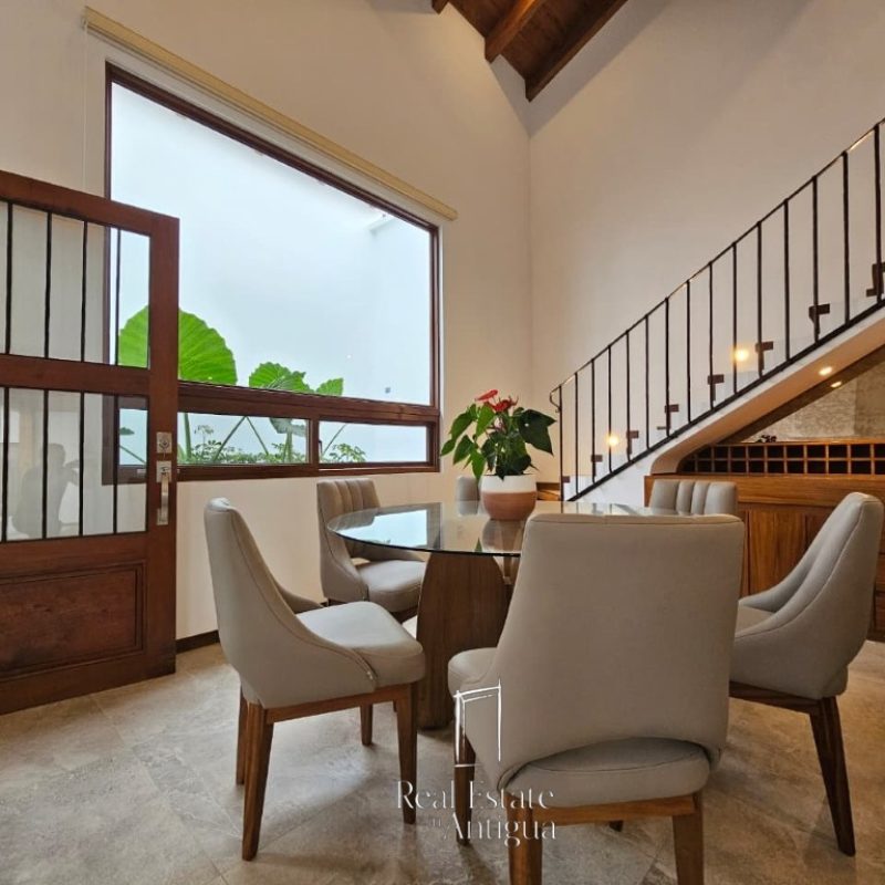 Casa en venta a metros de Antigua Guatemala