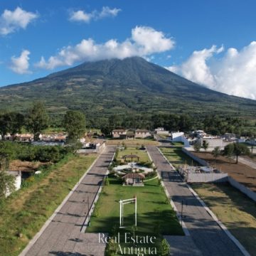 Exclusive lot in a premium residential