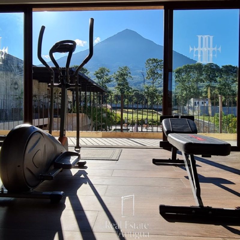 Residence for Rent with Exclusive Amenities