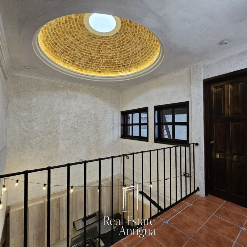 Located just two blocks from La Merced Church.