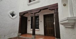 Located just two blocks from La Merced Church.