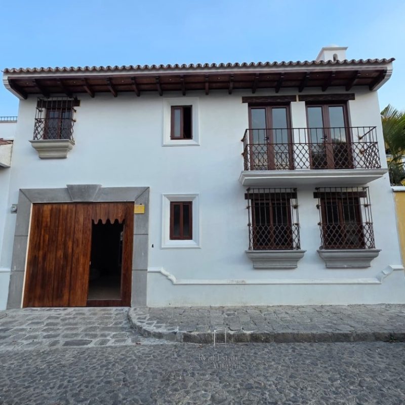 Refugio de Elegancia en Hacienda del Comendador