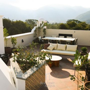 Refuge of Elegance in Hacienda del Comendador