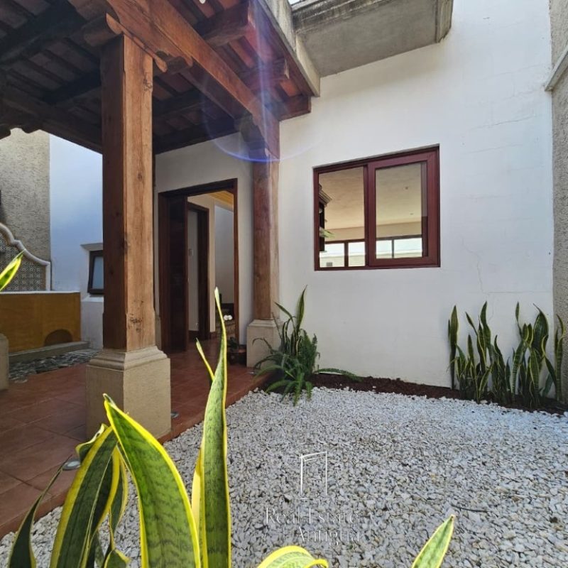 Residence for Rent with Exclusive Amenities