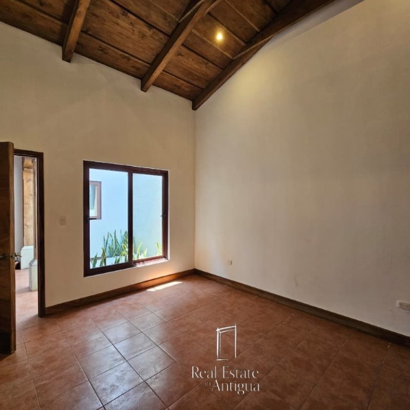 Residence for Rent with Exclusive Amenities