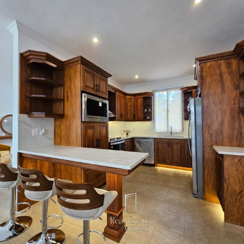 House in an exclusive condominium 20 minutes from Antigua Guatemala