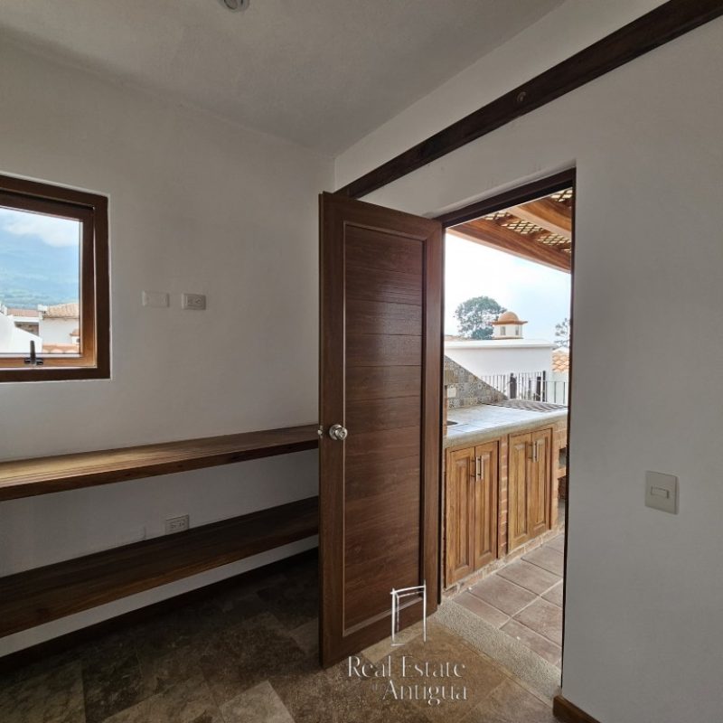 Casa en renta en exclusivo condominio