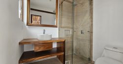 Casa en renta en exclusivo condominio