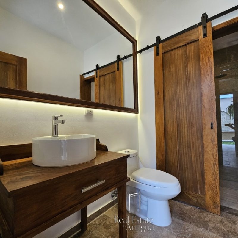 Casa en renta en exclusivo condominio