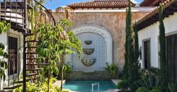 Casa Oasis en Venta – Residencia de Lujo con Piscina, Jardín y 4 Habitaciones