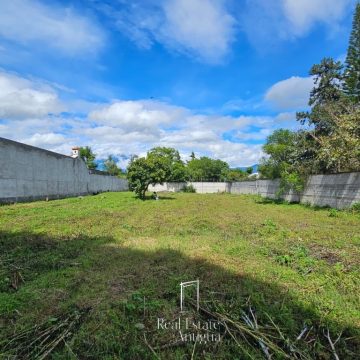 Lot for sale in San Pedro el Alto