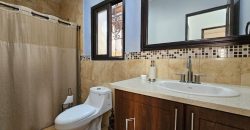 Modern House with Volcano Views – Residential Area 18 Minutes from La Antigua