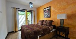 Modern House with Volcano Views – Residential Area 18 Minutes from La Antigua