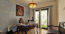 Modern House with Volcano Views – Residential Area 18 Minutes from La Antigua