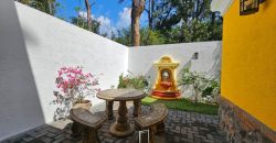 Modern House with Volcano Views – Residential Area 18 Minutes from La Antigua