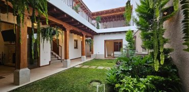 House in rent located in the most exclusive condominium