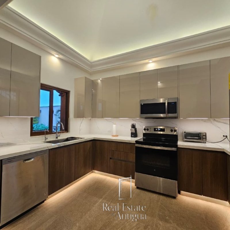 Casa en renta ubicada en el condominio más exclusivo de la región