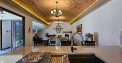 Spacious Mirror-Style House with Luxury Finishes