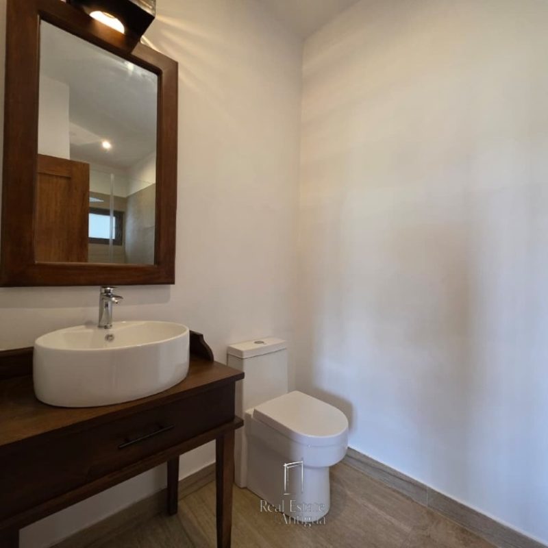 Property with beautiful views and a spacious garden