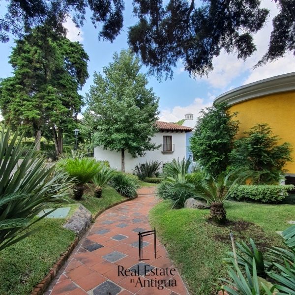 Propiedad de 3 dormitorios a 10 min de La Antigua ideal para inversión