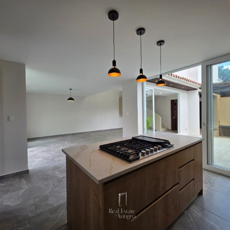 A Home with a Unique and Functional Design