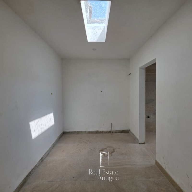 Beautiful Park-Facing Corner Home with Garden, Pool & Pergola