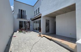 A Home with a Unique and Functional Design