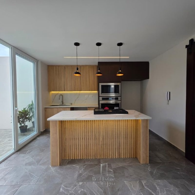 A Home with a Unique and Functional Design
