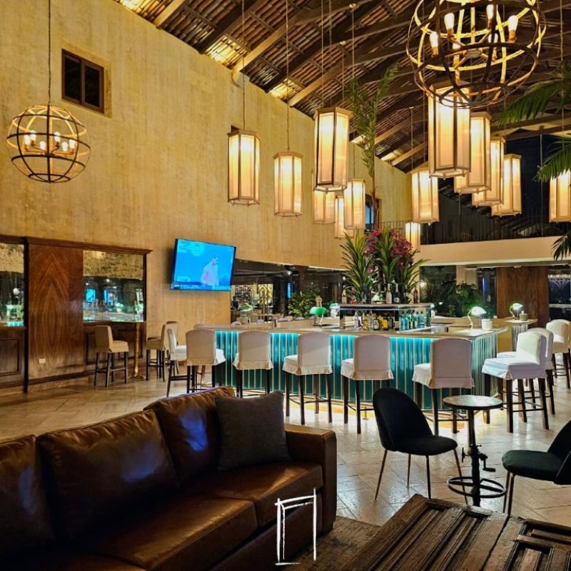 Beautiful Two-Level Home with Cupula, Pool & Serene Garden