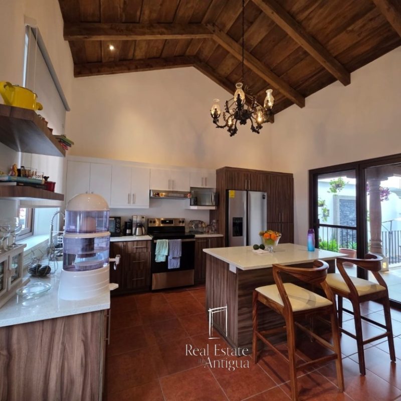 House for Sale in El Cortijo de Las Flores – Antigua Guatemala